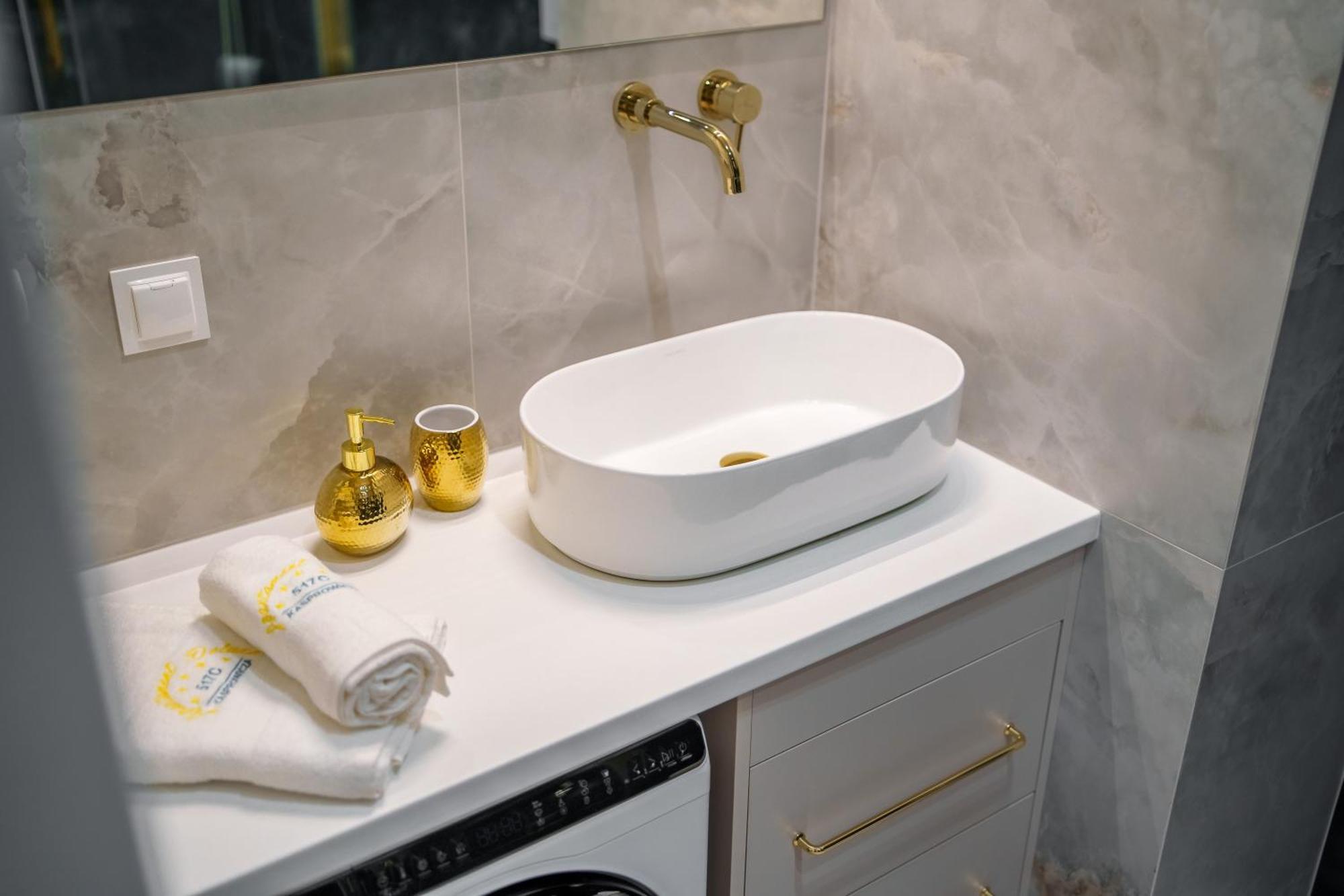 Apartament Delux Kasprowicza 20C Prywatny Parking Basen Sauna Oraz Silownia W Cenie Kołobrzeg Εξωτερικό φωτογραφία